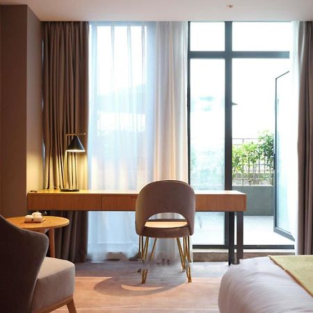 Baian Art Hotel Luzhou Exterior photo